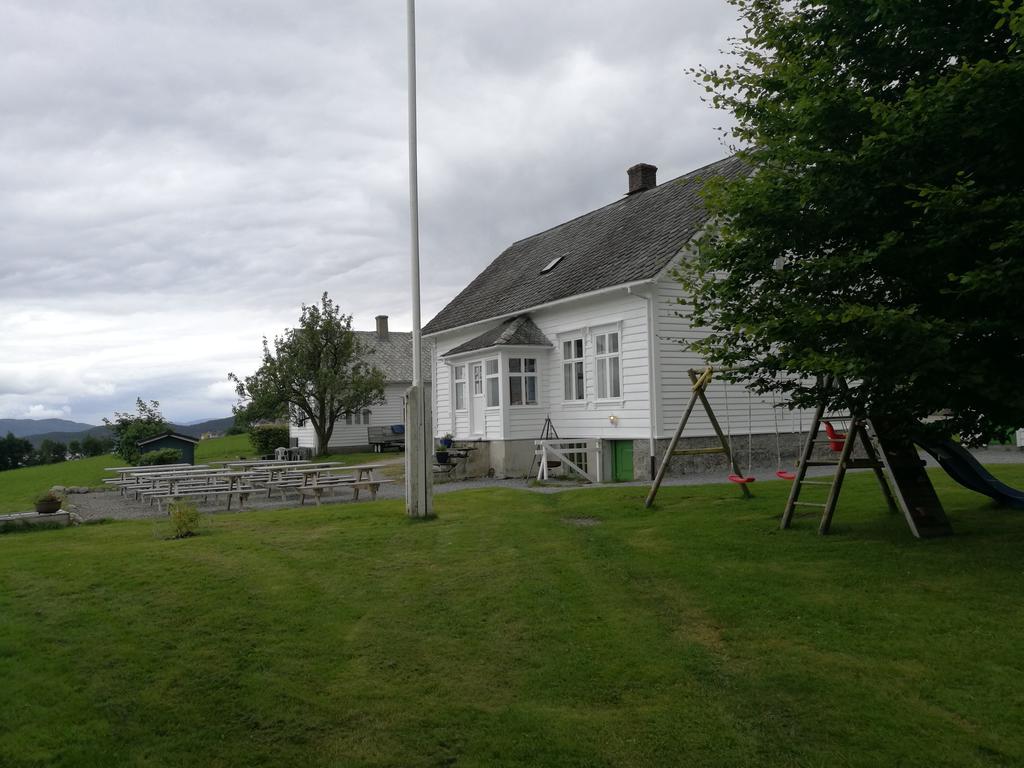 Donhaug Gjestegard Uskedalen Exterior photo